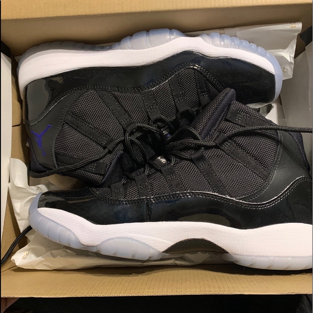 Jordan retro 11